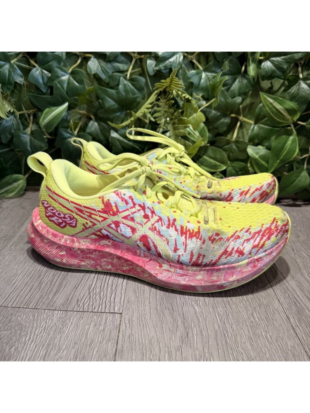 Asics Noosa Tri 16 Lucid Yellow Pink Running Walking Shoe Sneaker Womens US 10.5